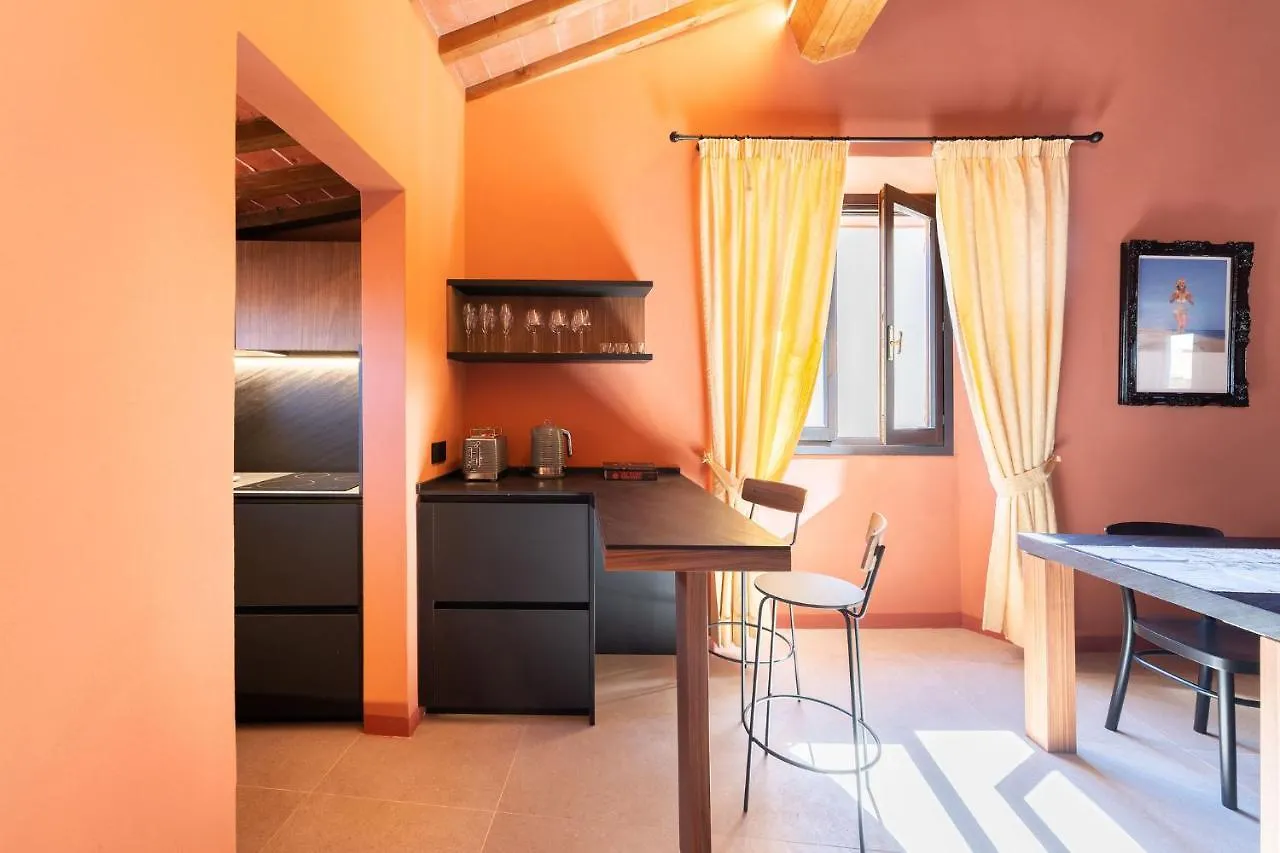 Sdrucciolo Dei Pitti Fourth Floor Apartment Florence Italy
